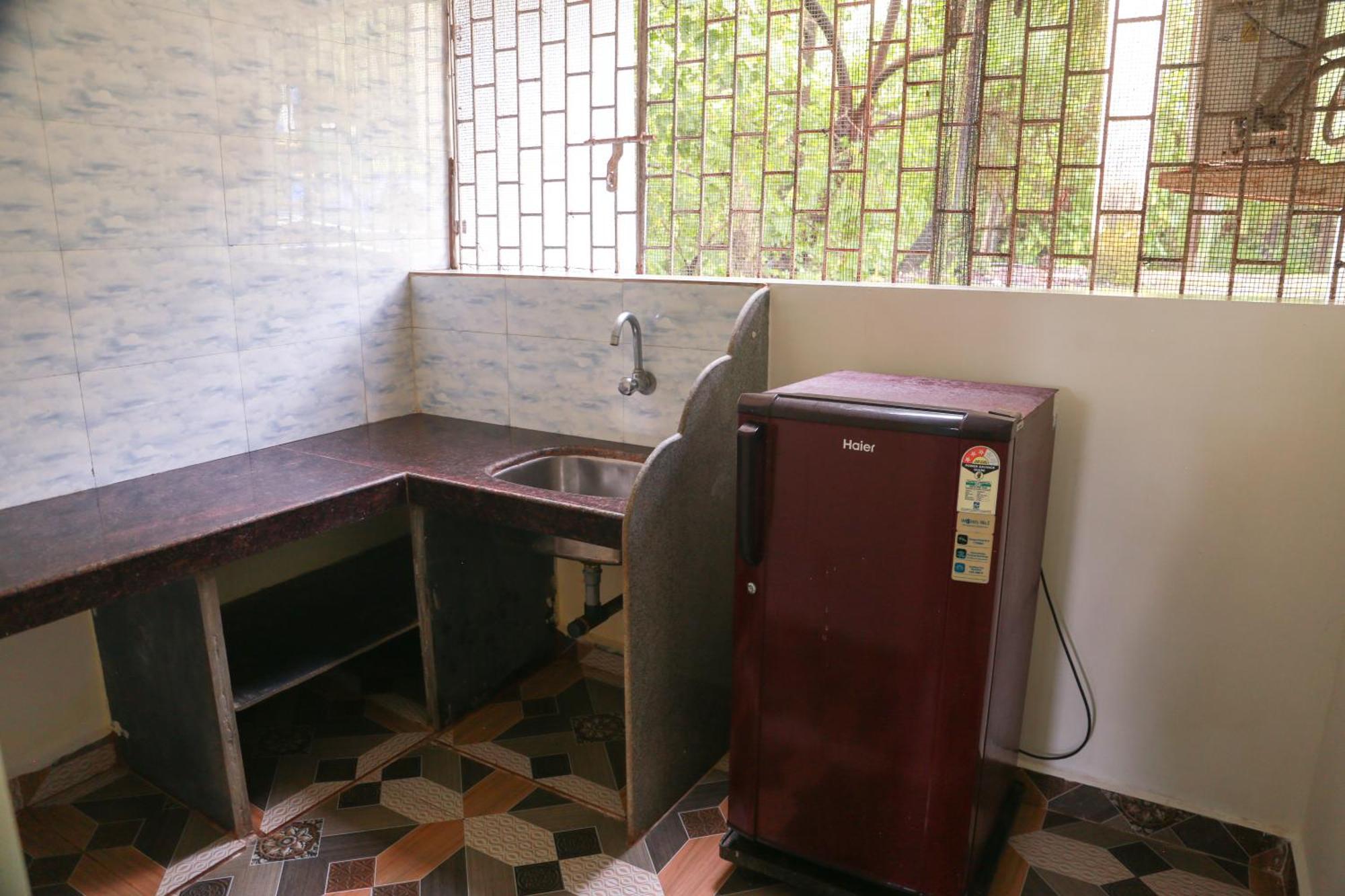 Kumbaya Beachside Hostel & Apartments At Arambol Beach 外观 照片