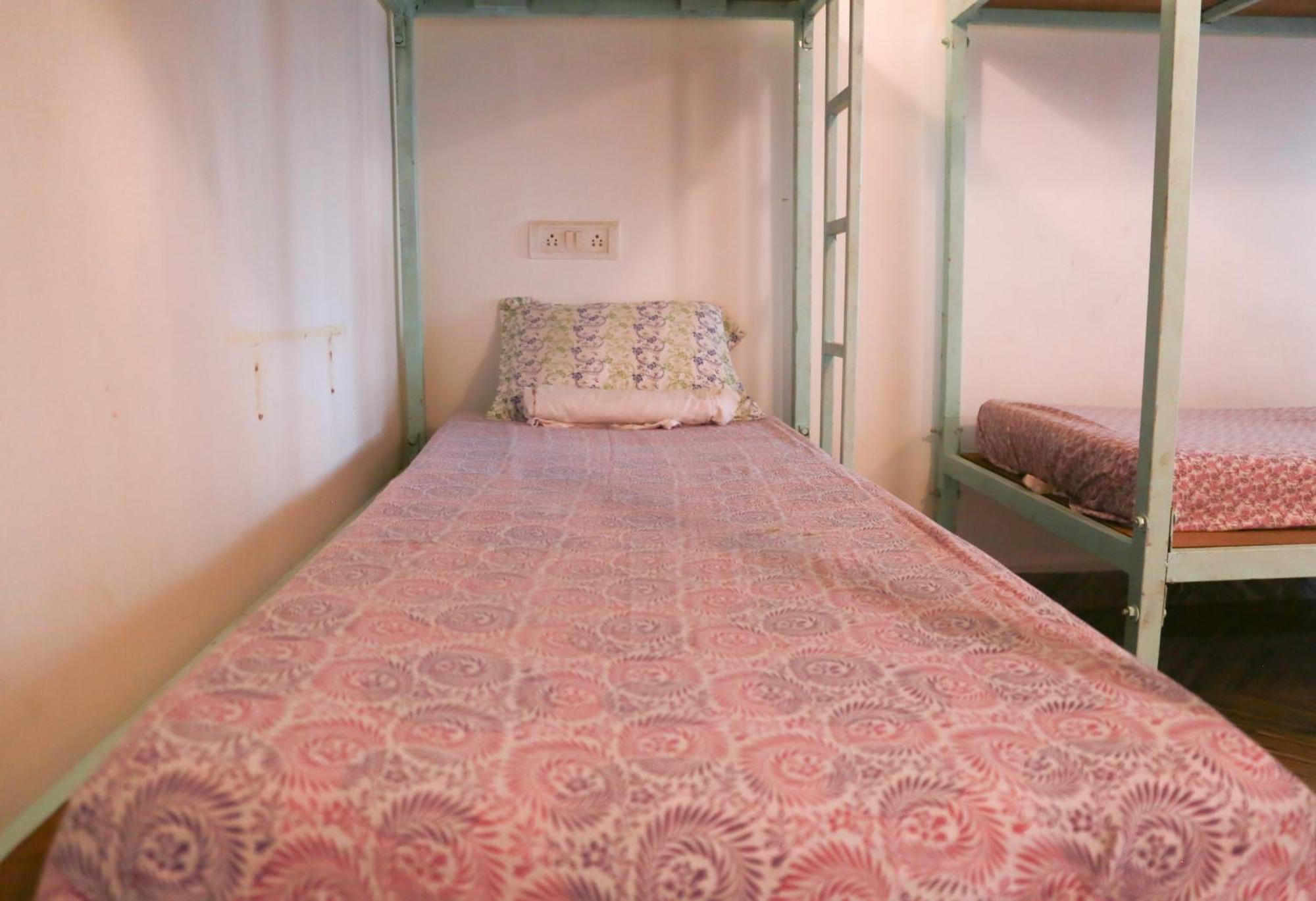 Kumbaya Beachside Hostel & Apartments At Arambol Beach 外观 照片